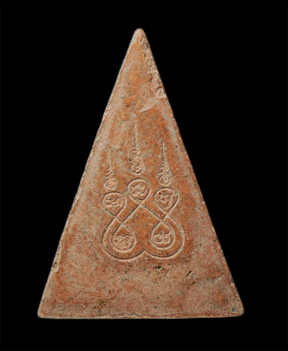 24Nov24 (106)p.jpg - พระสมเด็จนางพญา หลังยันต์ห้า เนื้อผง ไม่ทราบที่ | https://kamulet.in.th